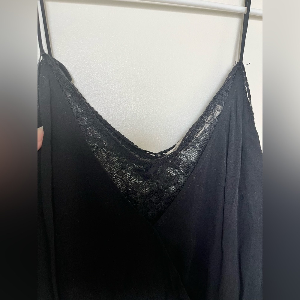 Zara dress with sheer panels and lace details - Picture 7 of 10